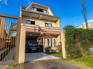 Casa · 14623m² · 3 Quartos · 2 Vagas · Sobrado Triplex à Venda 3 Quartos 1 Suíte - Uberaba Curitiba