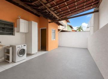 Casa de 4 quartos, São Luís · OPORTUNIDADE VENDA OU ALUGUEL