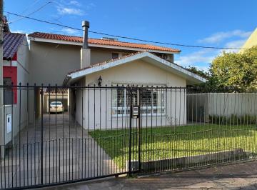 Frente · Casa 4 dormitórios em Ipanema