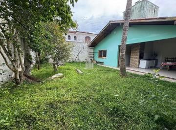 Casa · 145m² · 3 Quartos · 3 Vagas · Casa 3 Quartos com 2 Suítes e 145m² - Balneário