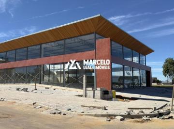 Comercial · 30m² · 17 Quartos · 20 Vagas · Imóvel Comercial para alugar em Candeias de 30.03m² com 17 Quartos e 20 Garagens