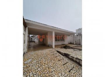 Casa · 180m² · 3 Quartos · 2 Vagas · Casa a poucos passos da praia