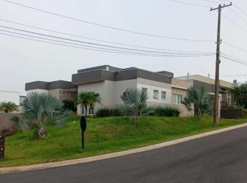 Casa de 1 quarto, Pardinho · Casa Térrea com 4 quartos, Piscina e Área Gourmet no Ninho Verde II