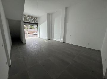 Comercial · 110m² · Loja Nova com Salão Amplo na Praça da Colina – Ponto Nobre e Estrutura Completa