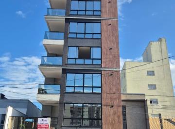 Apartamento à venda no Itacolomi, Balneário Piçarras - SC · Apartamento com 3 quartos apenas 350 metros da praia em Piçarras