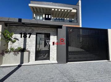 Casa · 268m² · 4 Quartos · 2 Vagas · Sobrado Alto Padrão à venda na faixa mar Matinhos