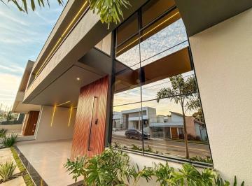 Foto 01 · Casa de Luxo em Condomínio: 3 Quartos, 3 Suítes, 3 Salas, 4 Vagas, 212m² em Indaiatuba-SP, Residenci