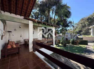 Casa · 270m² · 4 Quartos · 5 Vagas · Casa independente com 4 quartos no Comary