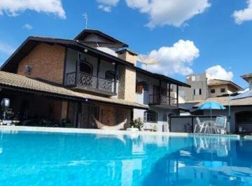 Casa · 700m² · 5 Quartos · 8 Vagas · Casa na vila esperia