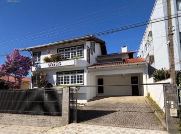Foto 01 · CASA COM 5 DORMITÓRIOS SENDO 2 SUÍTES PRÓXIMO AO CENTRO DE SÃO BENTO DO SUL-SC
