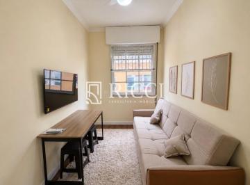 Foto 05 · Apartamento reformado na quadra da praia à venda em Santos-SP, no Boqueirão! 1 quarto, 1 sala, 1 ban