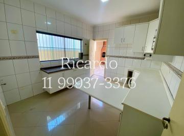 Casa de 3 quartos, São Paulo · Casa de 143 m² com 3 quartos Quintal à venda no Jardim Bonfiglioli