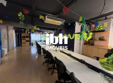 Comercial · 115m² · 2 Vagas · Sala Comercial com 115 m² e 02 vagas para venda