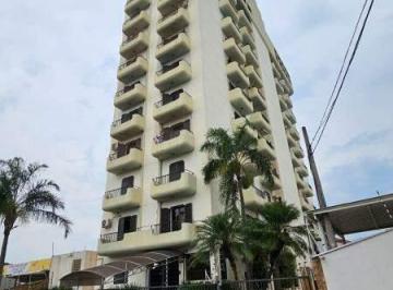 Apartamento · 137m² · 3 Quartos · 1 Vaga · Apartamento com 3 quartos (1 suíte) e 1 vaga para locação no Edifício Solar das Palmeiras em Santa B