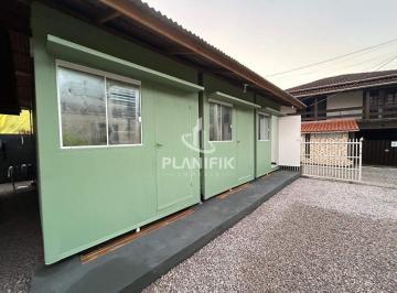 Apartamento · 20m² · 1 Quarto · Quitinete container mobiliada para locação no Centro II – Próxima à Havan