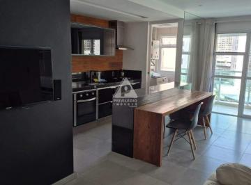 Apartamento · 60m² · 2 Quartos · 1 Vaga · Apartamento Reformado na Barra | Varanda, Vaga e Possibilidade de 2 Quartos