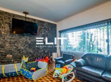 Casa · 300m² · 3 Quartos · 2 Vagas · Casa térrea com 3 dormitórios e 2 vagas na Vila Alzira – Santo André