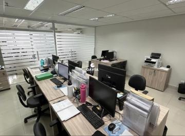 Comercial · 94m² · 2 Vagas · Conjunto Comercial/sala à venda no Centro em Santos.