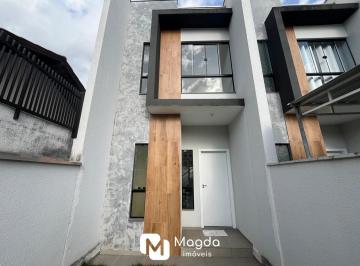 Casa · 76m² · 2 Quartos · 2 Vagas · Casa à venda no bairro Água Verde - Blumenau/SC