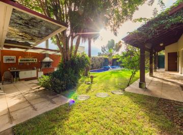 3aa0f98a-3664-4fc1-8f8d-a7ab2a01bbab.jpeg · Casa para venda em Jardim Santa Helena com 4 quartos, sendo 2 suítes, 280m²