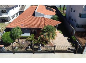 Casa · 400m² · 4 Quartos · 4 Vagas · LOCAÇÃO | Casa Térrea de Alto Padrão na Rua 6 de Vicente Pires | 400 m² | 4 Quartos | Piscina Aqueci