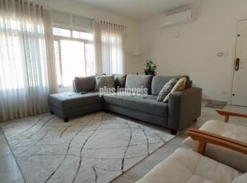 Casa · 206m² · 3 Quartos · 2 Vagas · Casa em Bosque da Saúde com 206m²
