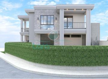 Casa · 375m² · 5 Quartos · 2 Vagas · Casa de Condominio em Lagoa - Macaé, RJ