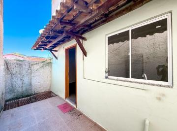 Casa · 40m² · 1 Quarto · Casa em Itaipu, Niterói/RJ de 40m² 1 quartos para locação R$ 1.300,00/mes