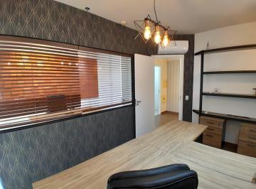 Comercial · 67m² · 1 Vaga · Sala em Centro, Jundiaí/SP de 67m² para locação R$ 2.300,00/mes