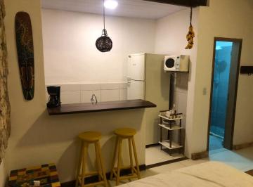 Casa · 28m² · 1 Quarto · Casa em Itaipu, Niterói/RJ de 28m² 1 quartos para locação R$ 2.200,00/mes