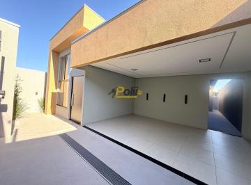 Casa · 175m² · 3 Quartos · 2 Vagas · Casa com 3 quartos sendo 1 suíte com closet;