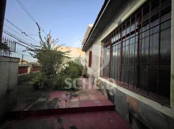 Casa · 130m² · 2 Quartos · 3 Vagas · Casa no Campo Grande, 2 dormitórios, 3 vagas de garagem