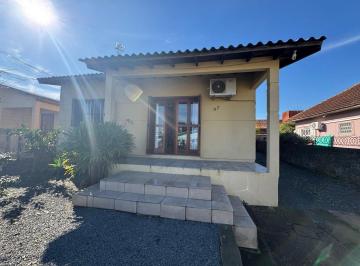 Casa · 120m² · 3 Quartos · 3 Vagas · Casa com 3 dormitórios, bem localizada no Jardim Krahe!