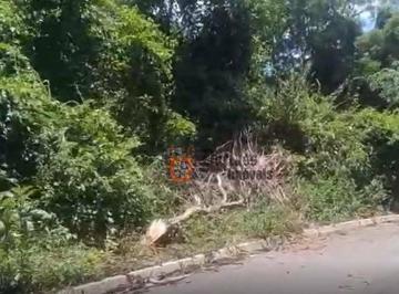 ee0edce0319dc97ada9a2851c1f1a42253fe4125 · Terreno à venda, 2520 m² por R$ 160.000 - Jardim Paraíso da Usina - Atibaia/SP