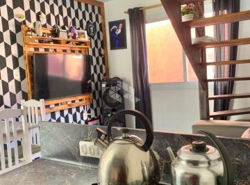 Casa · 64m² · 2 Quartos · 1 Vaga · Sobrado TRIPLEX no bairro Industrial