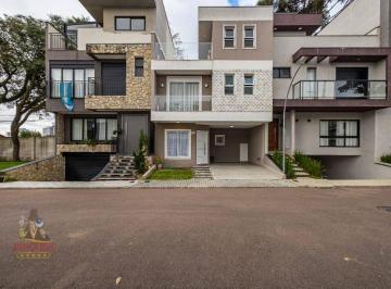 f0a8d5040ec9c8bcac0b99606a1d7cd08b2b43f1 · Sobrado Triplex em Condomínio com 158 m² no Pinheirinho.