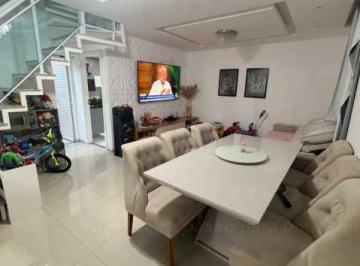 Casa · 125m² · 3 Quartos · 1 Vaga · Casa Triplex com energia solar