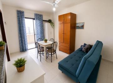 Apartamento · 32m² · 1 Quarto · Maravilhosa Kitinete à Venda no Ocian, Praia Grande - 32m², 1 Banheiro