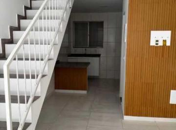 Casa · 60m² · 2 Quartos · Casa de Vila : Duplex / Residencial / Camorim