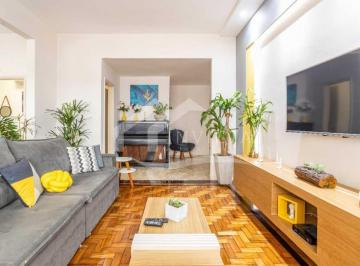 Apartamento · 195m² · 4 Quartos · 4 QUARTOS, PORTEIRA FECHADA, POSTO 5 DE COPACABANA
