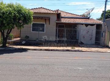 Casa · 150m² · 3 Quartos · 1 Vaga · Casa a venda no centro de Guaraci-SP