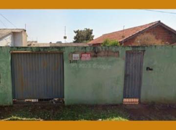 Casa · UM PRÉDIO RESIDENCIAL EM ALVENARIA, COM ARÉA DE 130,00M², SITO À RUA SÃO JOSÉ DOS PINHAIS N. 2400, E