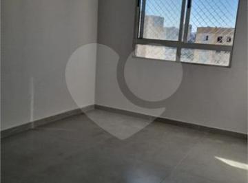 Imagem Principal · Apartamento à venda – Com 2 quartos e 1 vaga