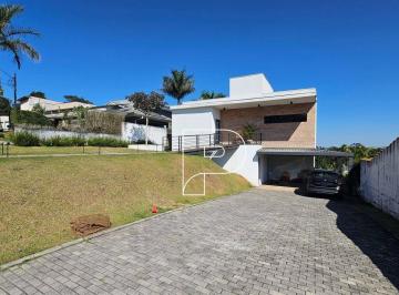 Casa · 200m² · 3 Quartos · 6 Vagas · Casa de Condomínio para venda em Granja Viana de 200.00m² com 3 Quartos, 3 Suites e 6 Garagens
