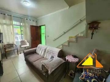 Casa · 107m² · 2 Quartos · 2 Vagas · Casa para venda em Taboão de 107.00m² com 2 Quartos, 1 Suite e 2 Garagens