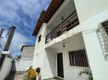 Casa de 5 quartos, Vitória da Conquista · Casa para venda em Candeias de 260.00m² com 5 Quartos, 1 Suite e 3 Garagens