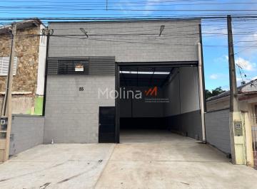 Comercial · 240m² · Galpão / Depósito / Armazém para venda em Jardim Ponte Grande de 240.00m²