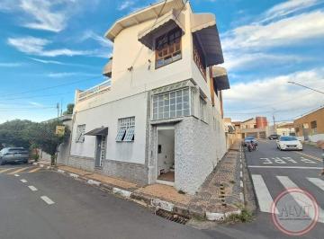Casa · 300m² · 3 Quartos · 3 Vagas · Casa para alugar em Centro de 300.00m² com 3 Quartos, 1 Suite e 3 Garagens