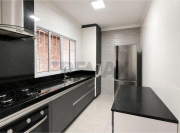 Casa · 204m² · 3 Quartos · 3 Vagas · Casa para alugar em Jardim São Roque de 203.51m² com 3 Quartos, 1 Suite e 3 Garagens