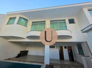 4e763a0c641a5f1e0ffe3d8e39b97d6385a94b97 · Casa com piscina à venda 2 quartos sendo 1 suíte - Bairro Jardim - Santo André - SP